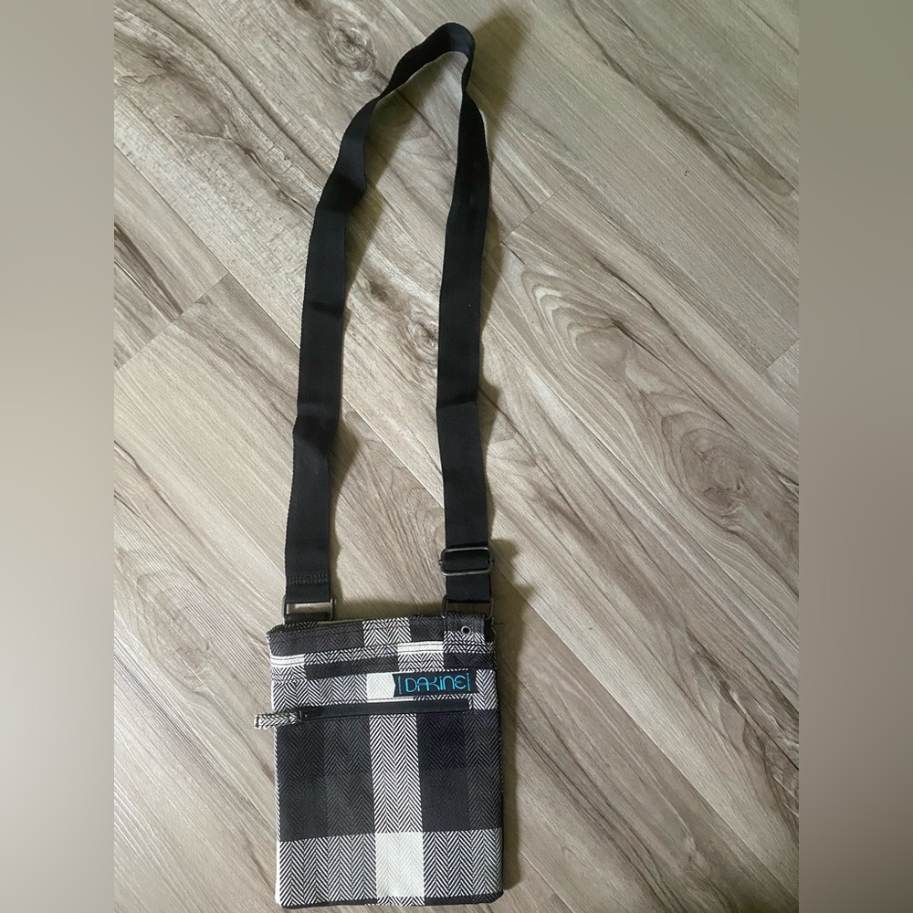 DaKine crossbody bag